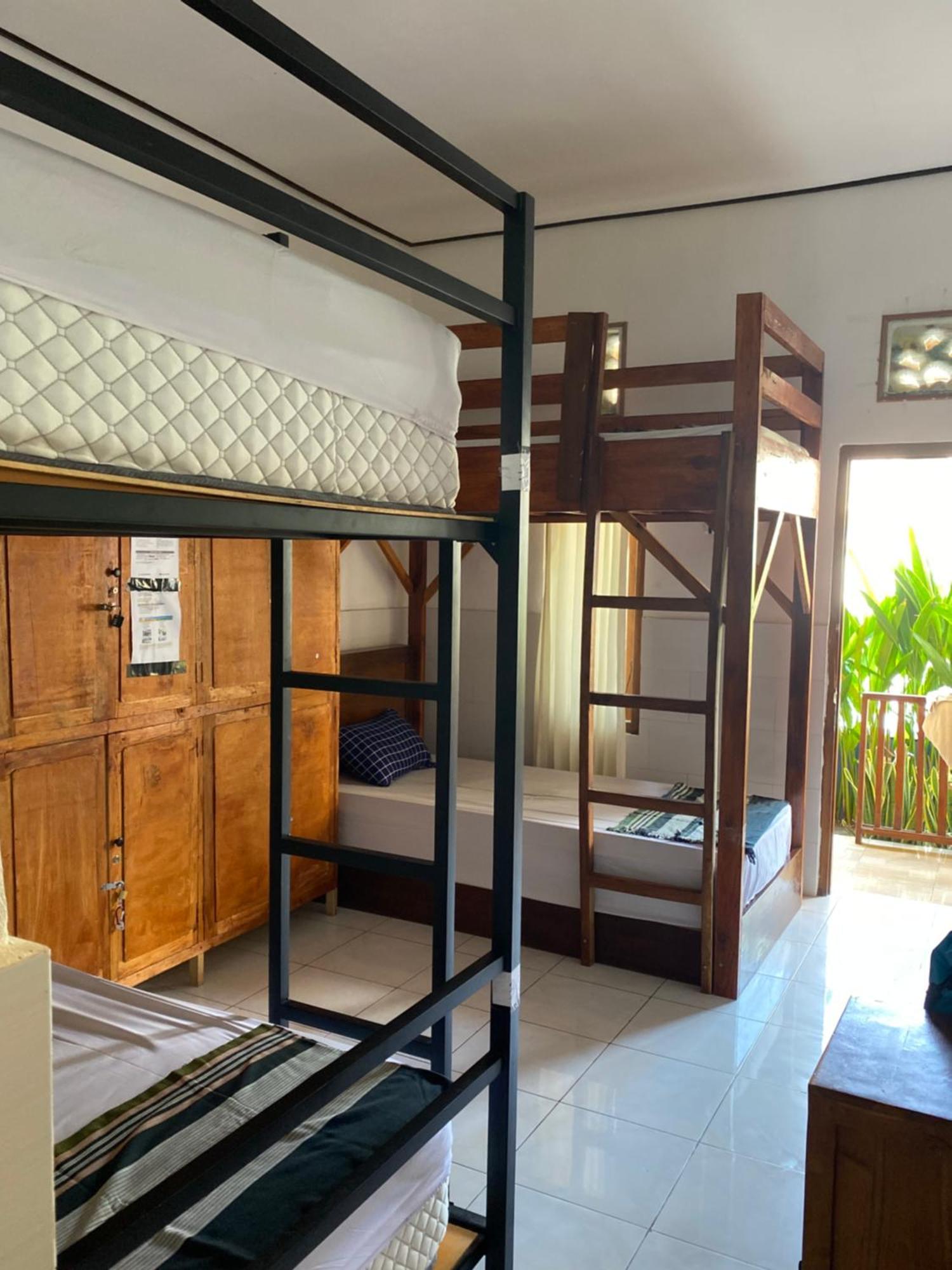 My Art Hostel Batununggul ภายนอก รูปภาพ
