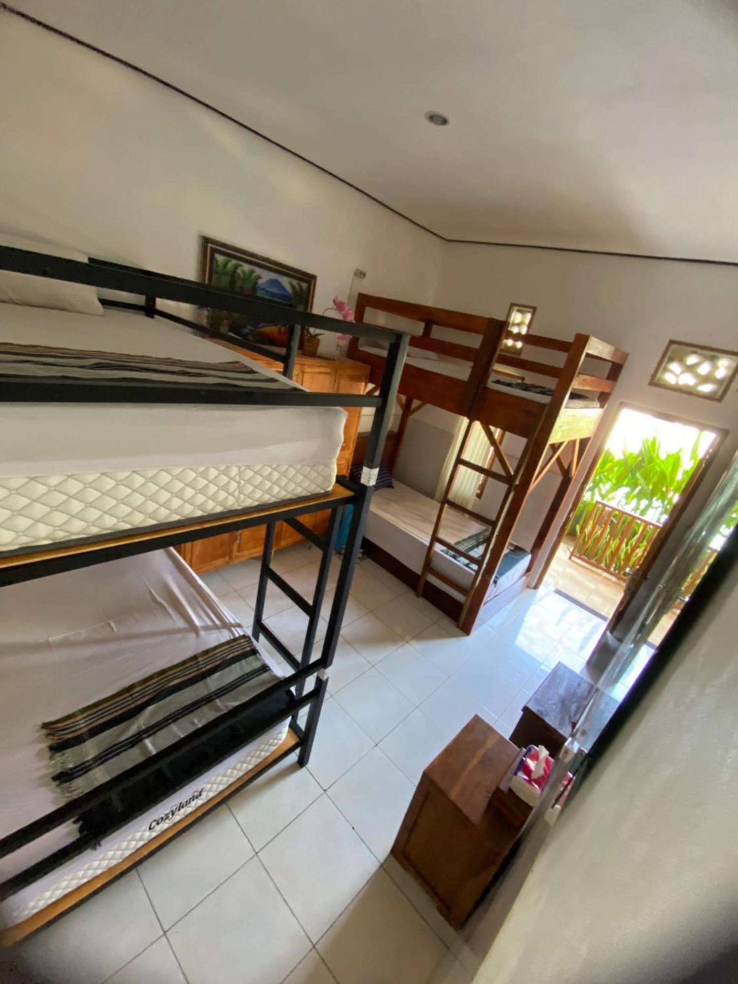 My Art Hostel Batununggul ภายนอก รูปภาพ